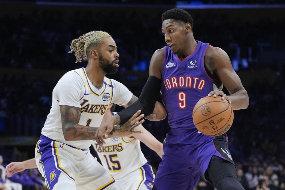 亲临球场 亲临球场