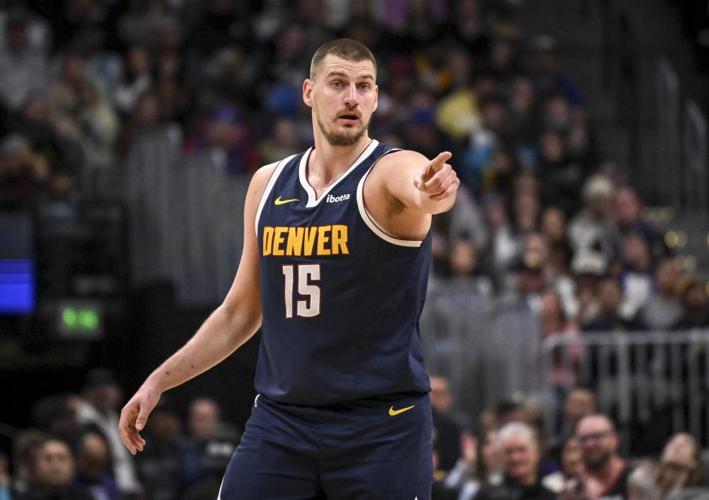 人篮球俱乐 人篮球俱乐